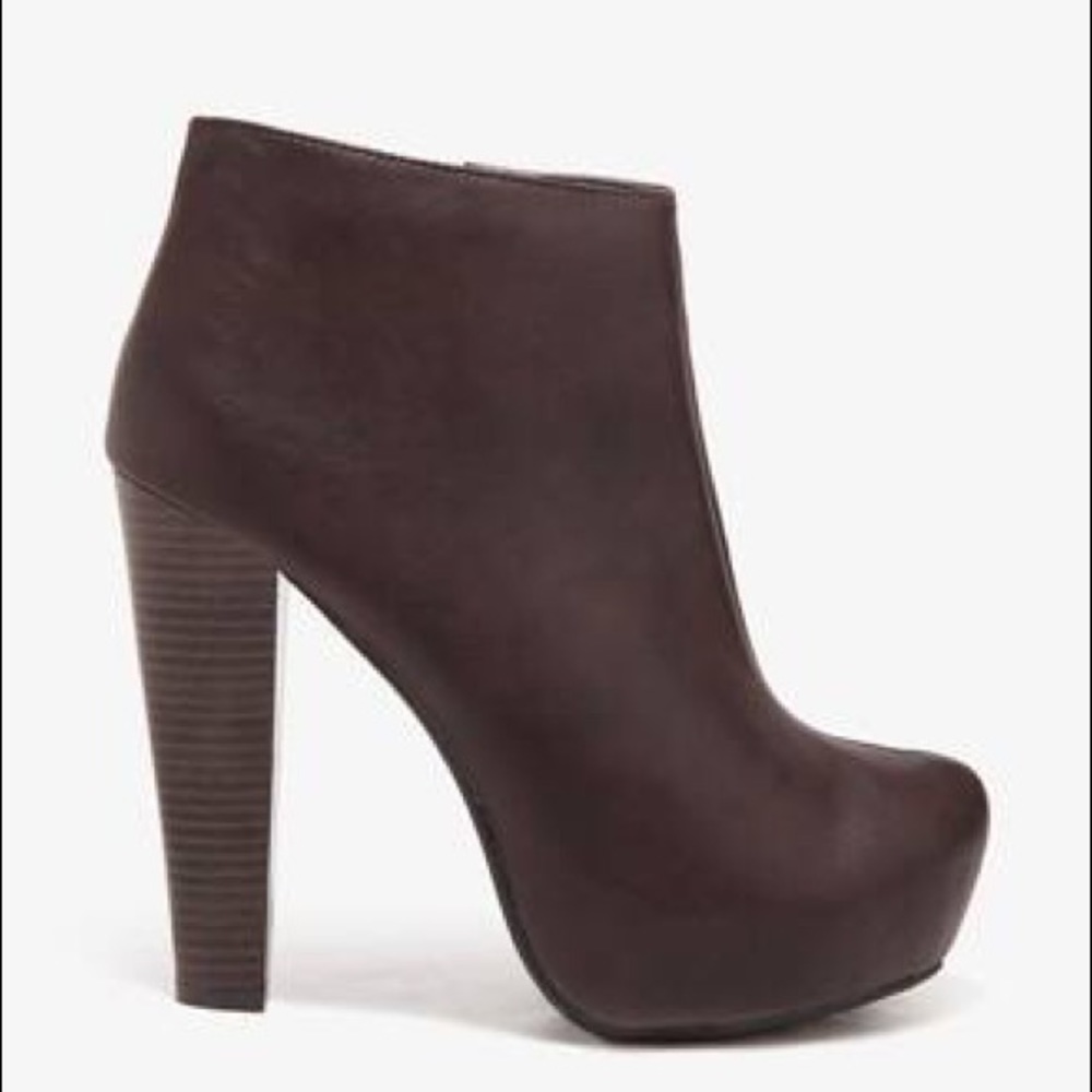 Forever 21 heeled bootie